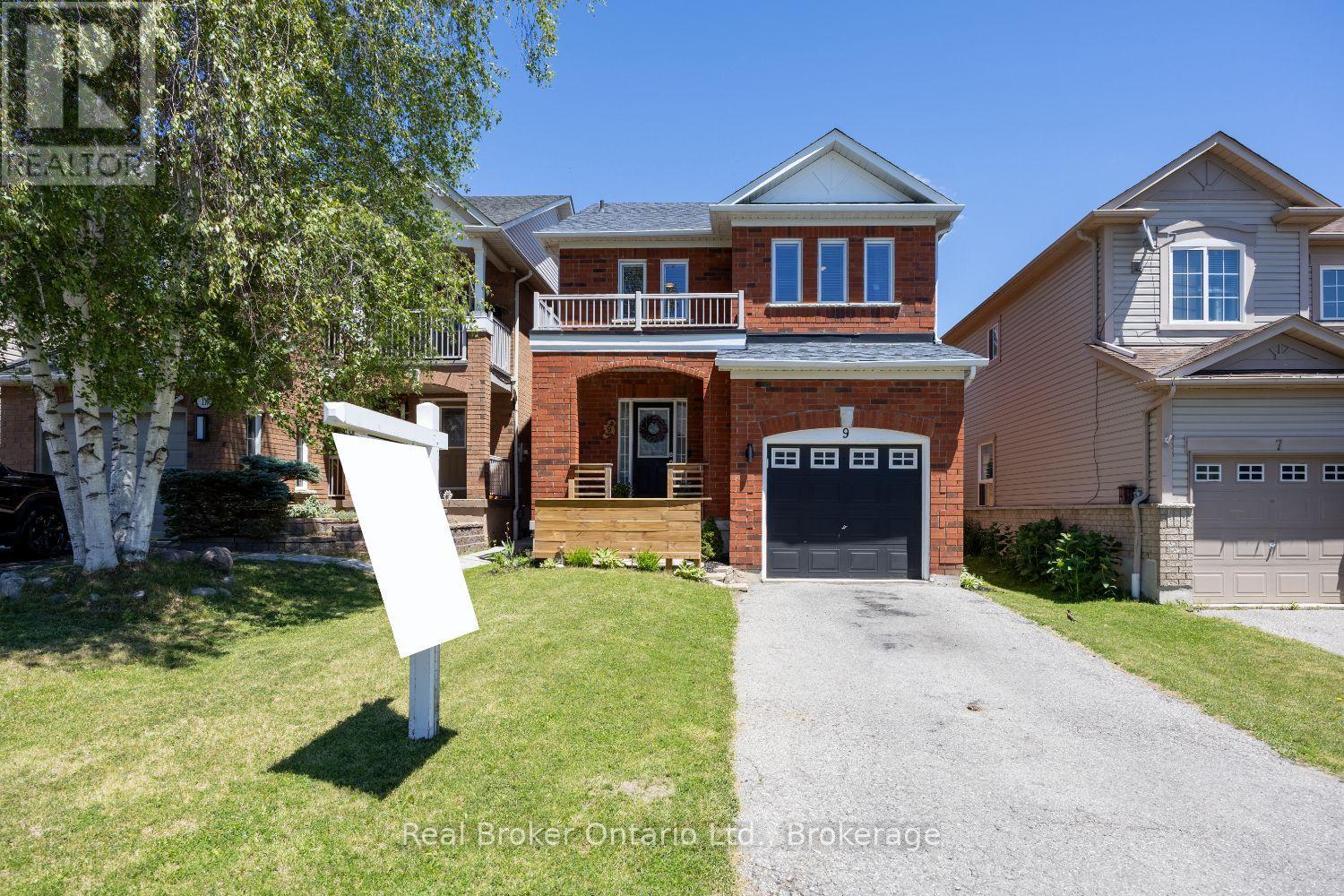 9 Candlebrook Drive, Whitby, Ontario  L1R 2V4 - Photo 2 - E13489726