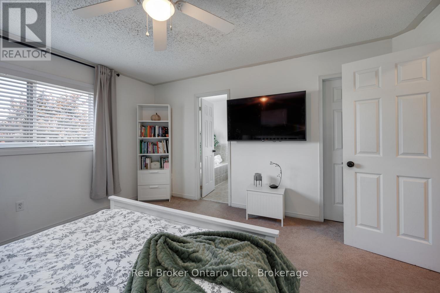 9 Candlebrook Drive, Whitby, Ontario  L1R 2V4 - Photo 22 - E13489726