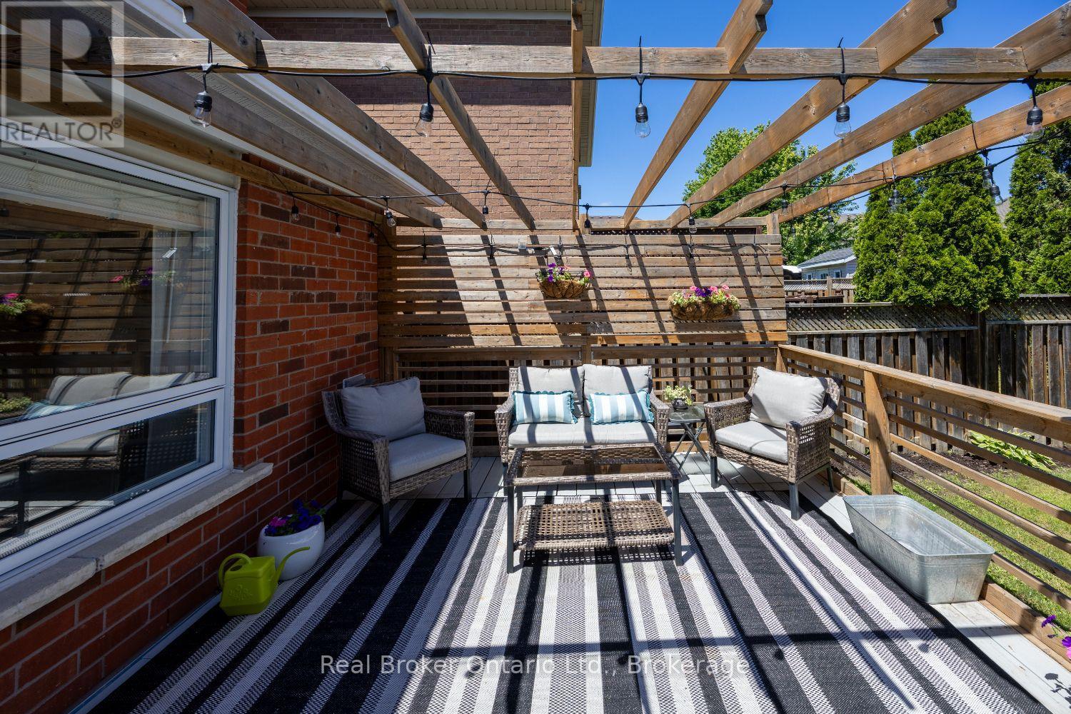 9 Candlebrook Drive, Whitby, Ontario  L1R 2V4 - Photo 32 - E13489726