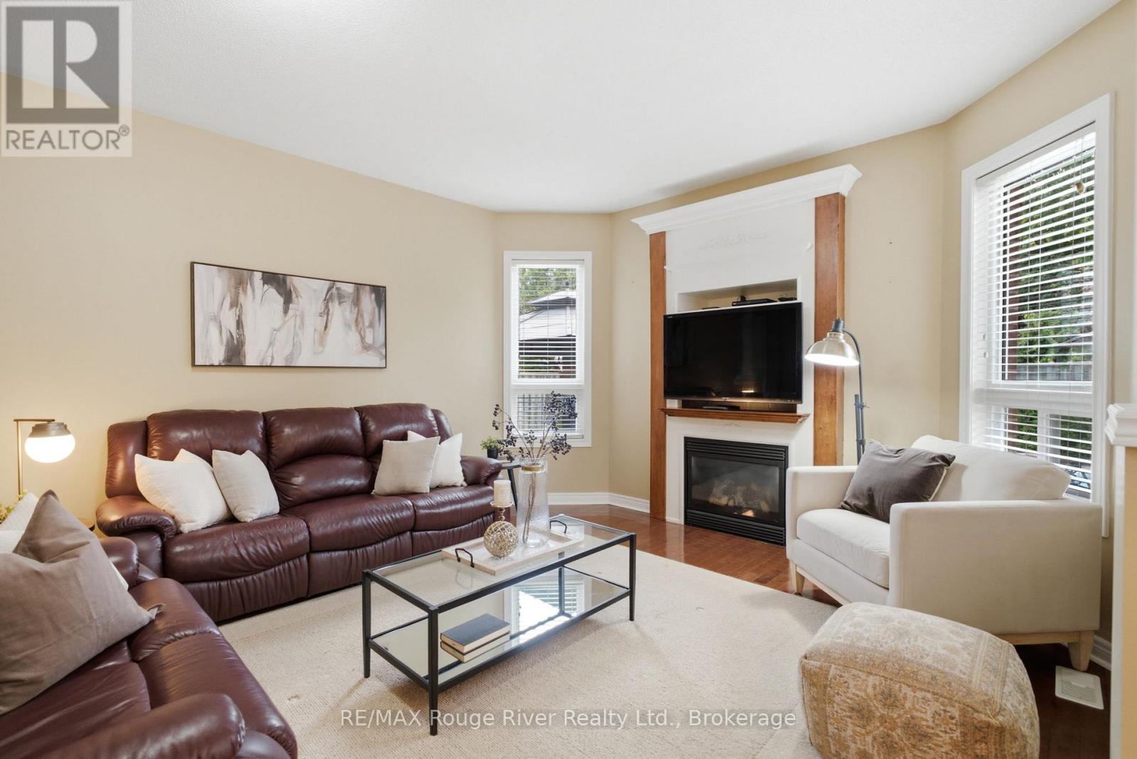 12 Covington Drive, Whitby, Ontario  L1M 2K6 - Photo 13 - E13489898