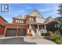 12 COVINGTON DRIVE, Whitby, Ontario