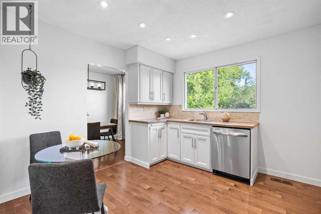 4952 Vanguard Road Nw, Calgary, Alberta  T3A 0R5 - Photo 15 - A2322982