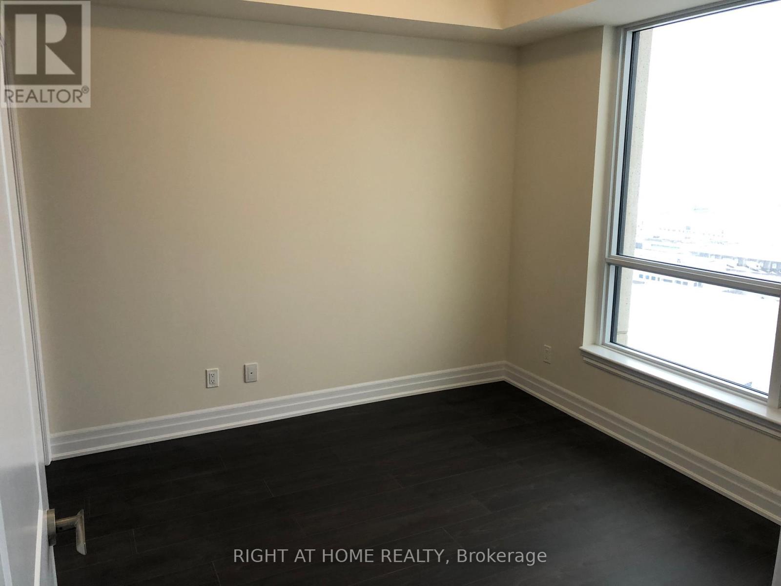 2105 - 9075 Jane Street, Vaughan, Ontario  L4K 0L7 - Photo 6 - N13487704