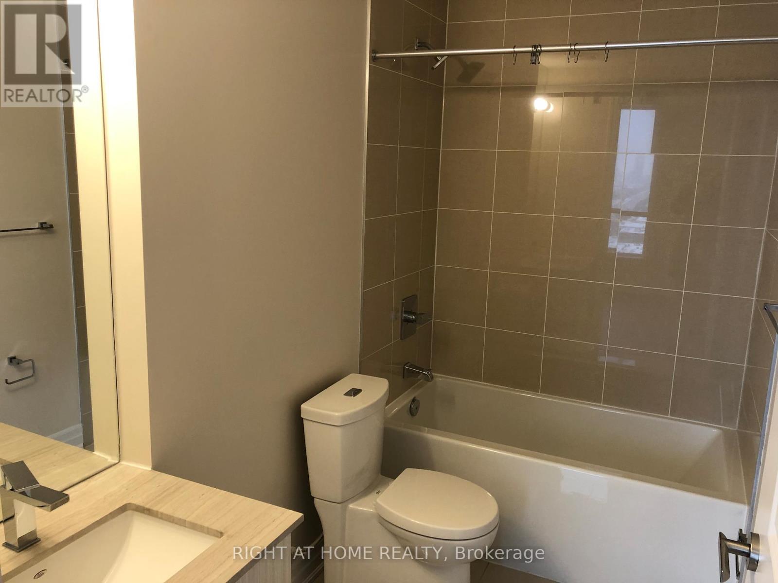 2105 - 9075 Jane Street, Vaughan, Ontario  L4K 0L7 - Photo 8 - N13487704