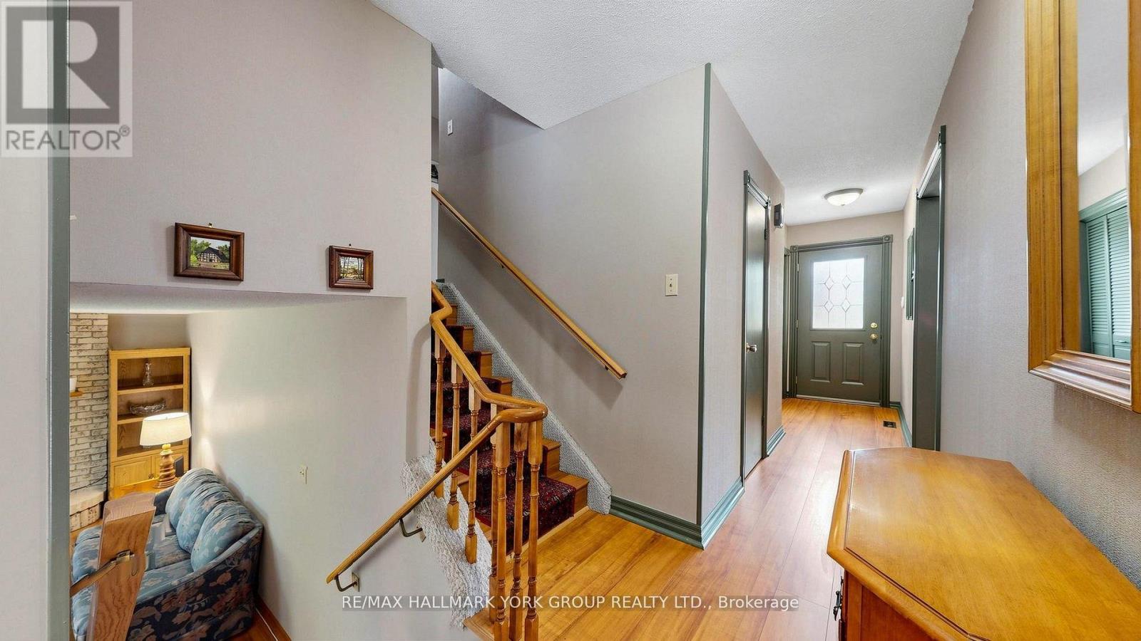 65 Porter Street, Bradford West Gwillimbury, Ontario  L3Z 1E9 - Photo 10 - N13487778