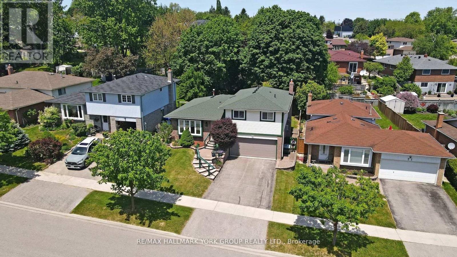 65 Porter Street, Bradford West Gwillimbury, Ontario  L3Z 1E9 - Photo 26 - N13487778
