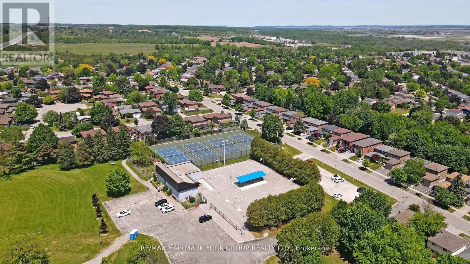 65 Porter Street, Bradford West Gwillimbury, Ontario  L3Z 1E9 - Photo 29 - N13487778