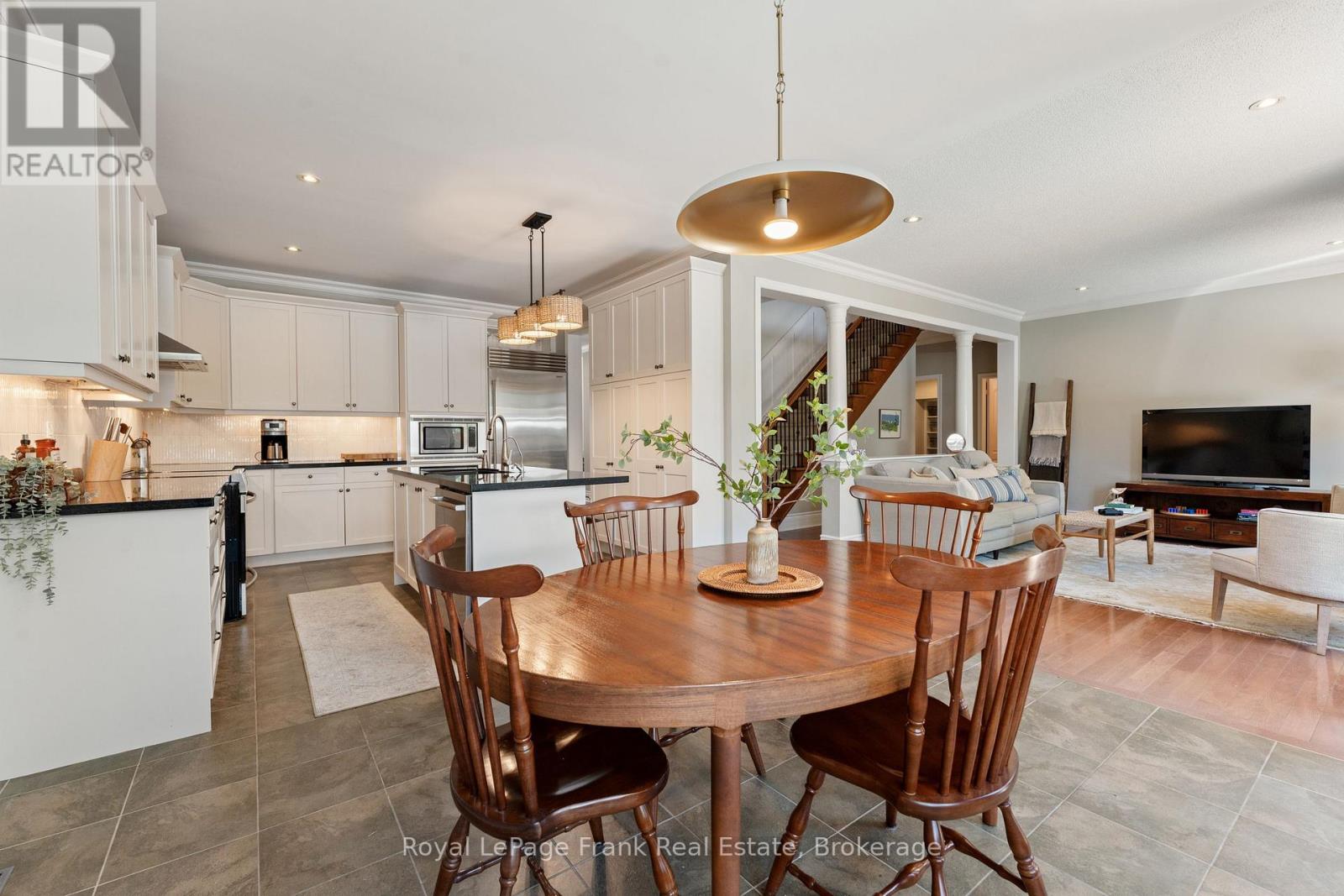 143 Manley Avenue, Whitchurch-Stouffville, Ontario  L4A 0C5 - Photo 10 - N13487844