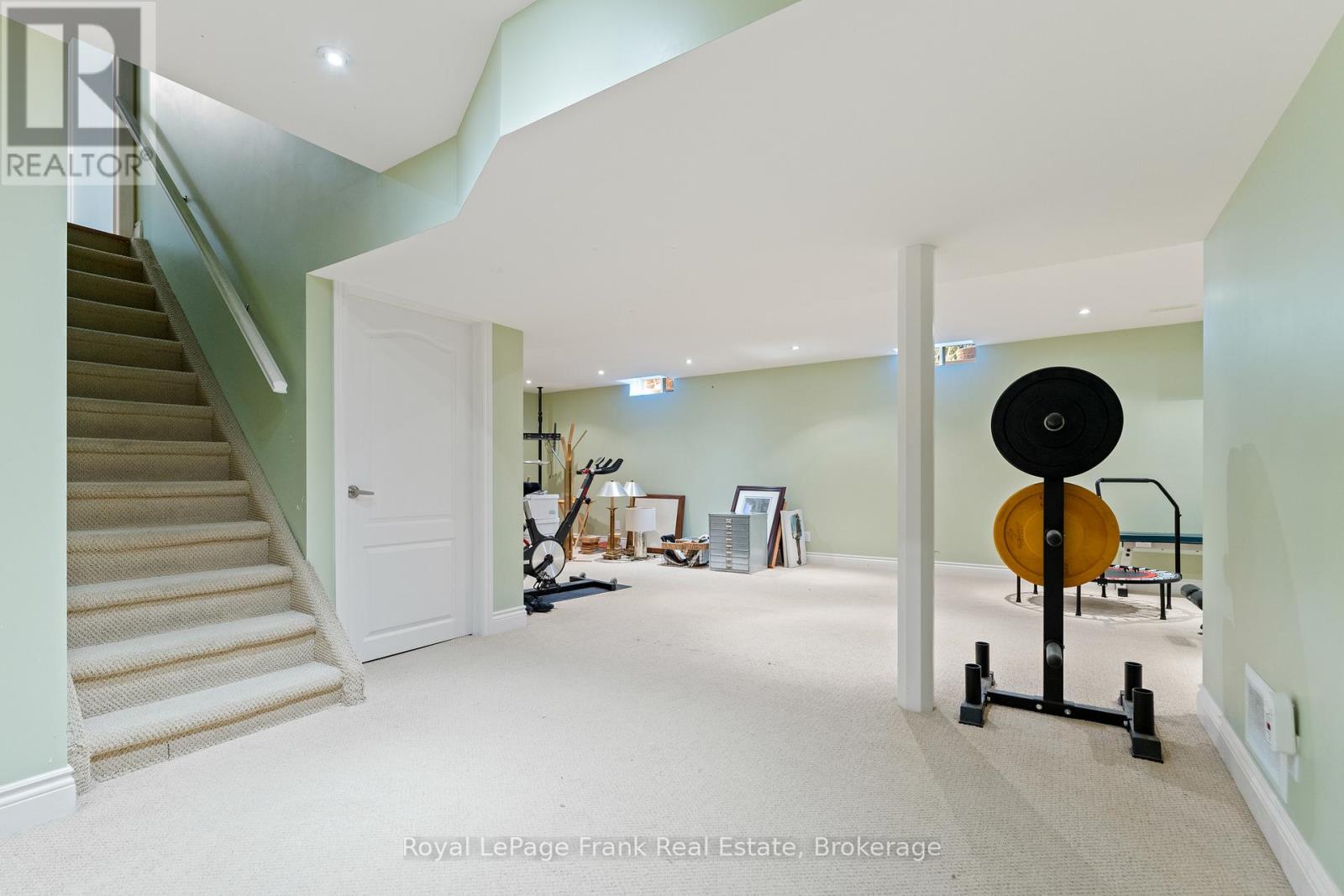 143 Manley Avenue, Whitchurch-Stouffville, Ontario  L4A 0C5 - Photo 34 - N13487844