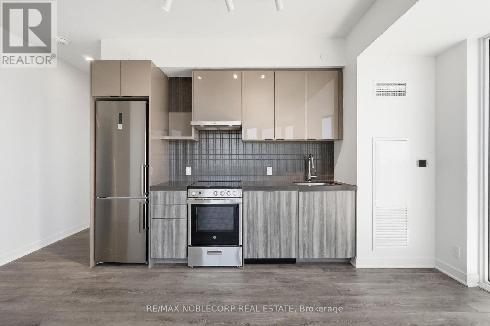 1414 - 6 Flavelle Trail, Vaughan, Ontario  L4L 0M8 - Photo 7 - N13488130
