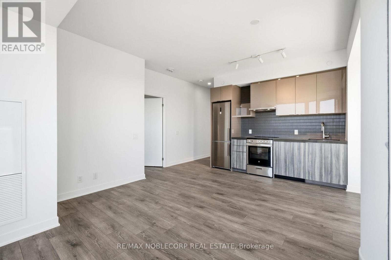 1414 - 6 Flavelle Trail, Vaughan, Ontario  L4L 0M8 - Photo 9 - N13488130