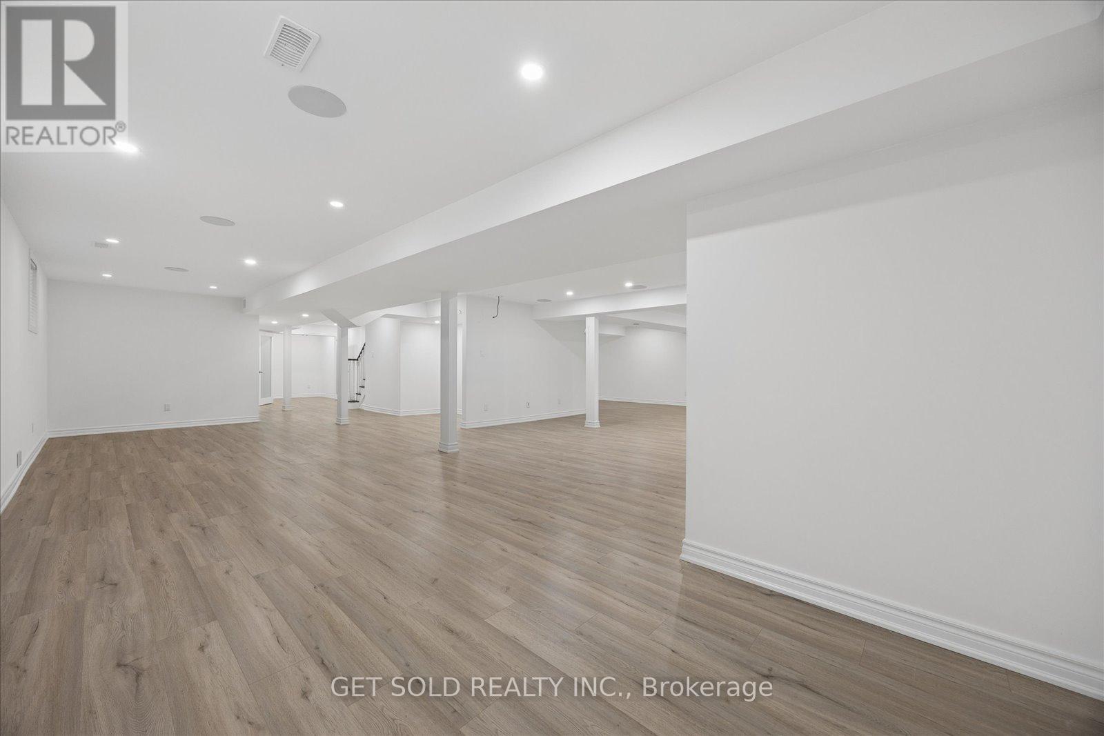 392 Woodgate Pines Drive, Vaughan, Ontario  L4H 3X4 - Photo 34 - N13488146