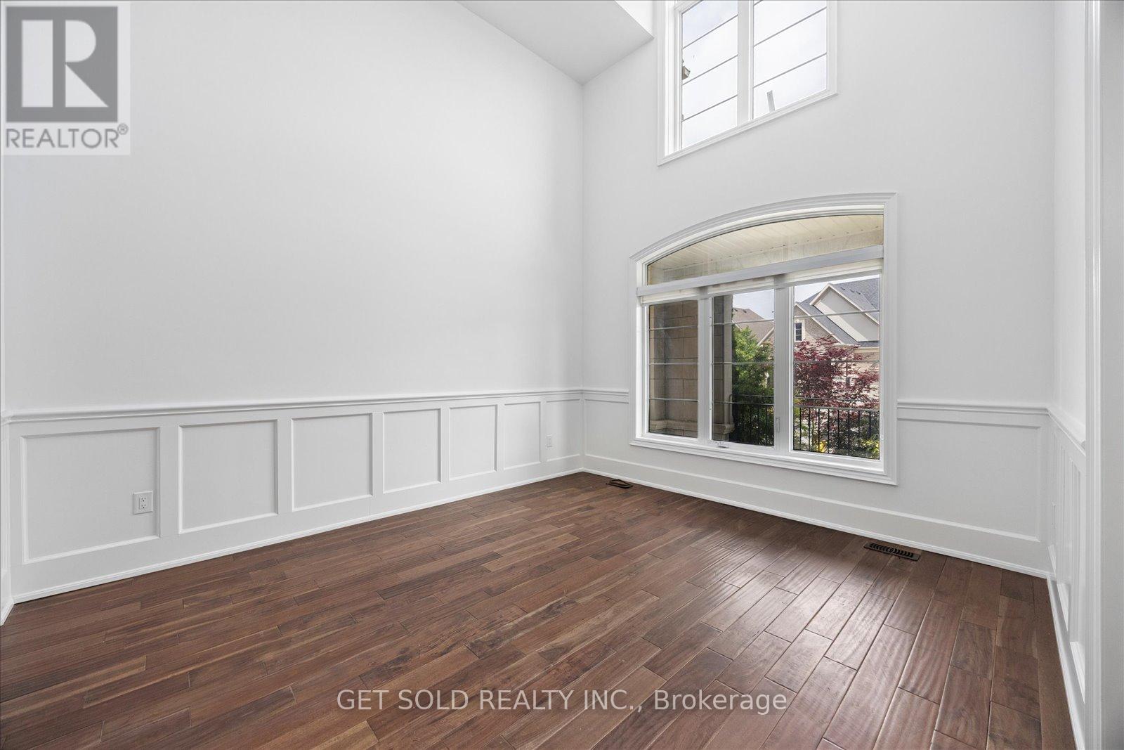 392 Woodgate Pines Drive, Vaughan, Ontario  L4H 3X4 - Photo 8 - N13488146