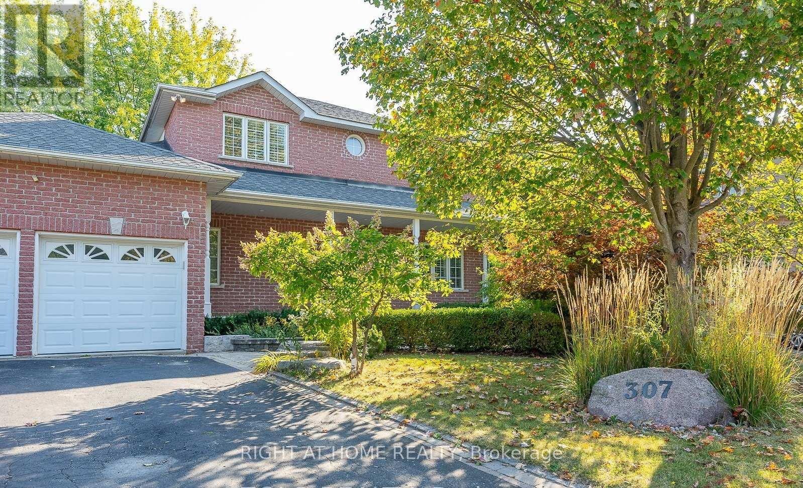 307 Sheridan Court, Newmarket, Ontario  L3Y 8P9 - Photo 2 - N13488162