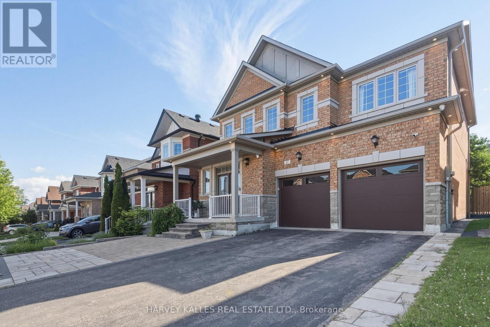 37 Grandwood Avenue, Whitchurch-Stouffville, Ontario  L4A 0M6 - Photo 2 - N13488292