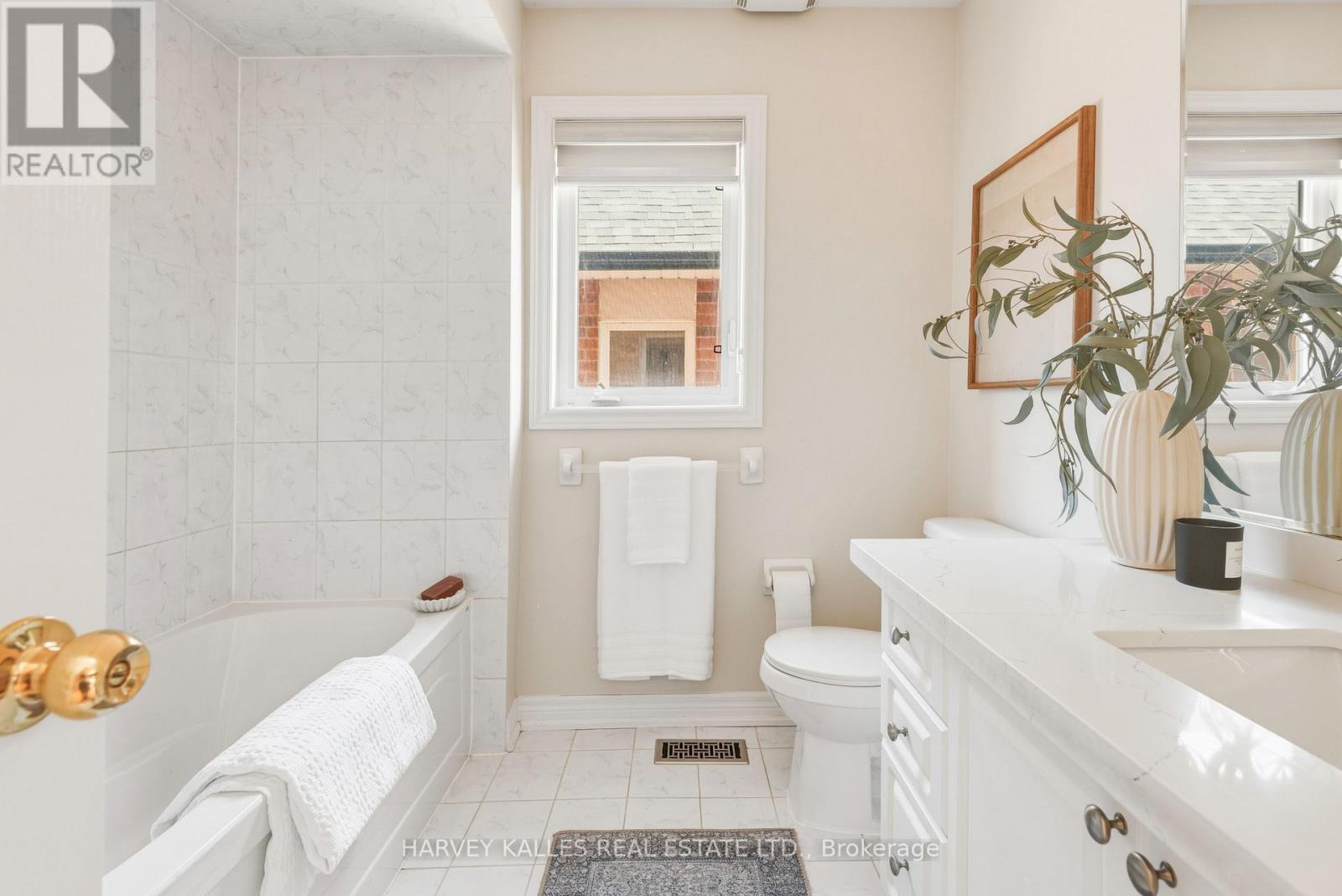 37 Grandwood Avenue, Whitchurch-Stouffville, Ontario  L4A 0M6 - Photo 37 - N13488292