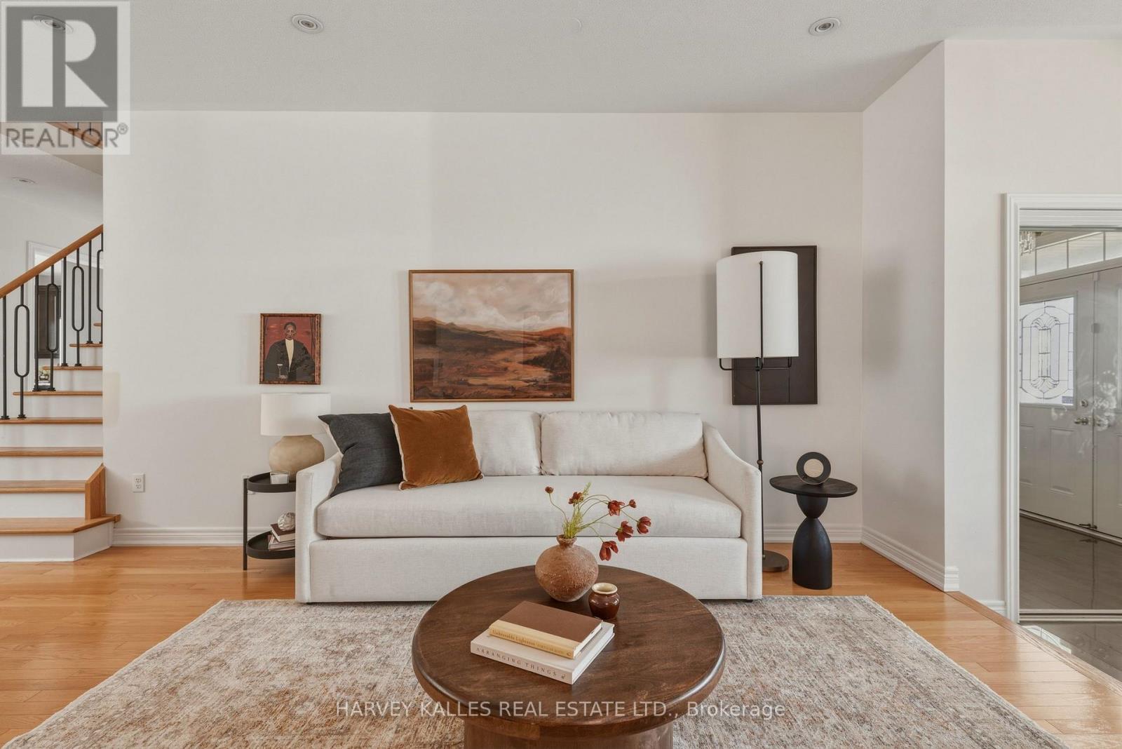 37 Grandwood Avenue, Whitchurch-Stouffville, Ontario  L4A 0M6 - Photo 4 - N13488292