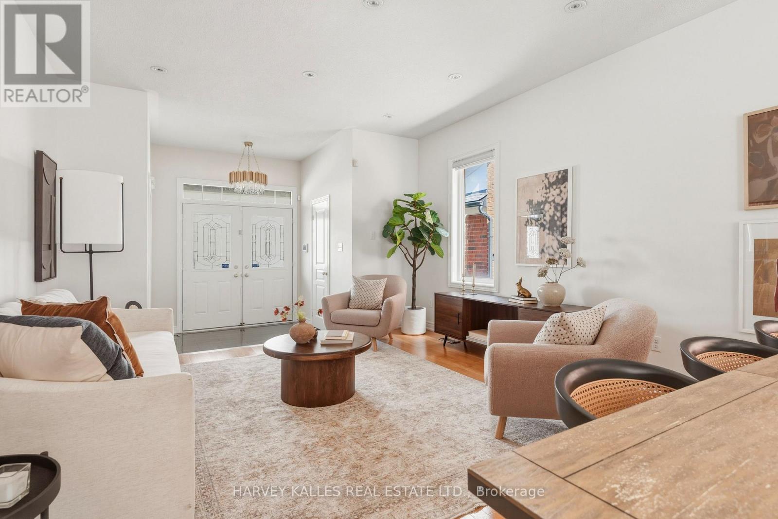 37 Grandwood Avenue, Whitchurch-Stouffville, Ontario  L4A 0M6 - Photo 6 - N13488292