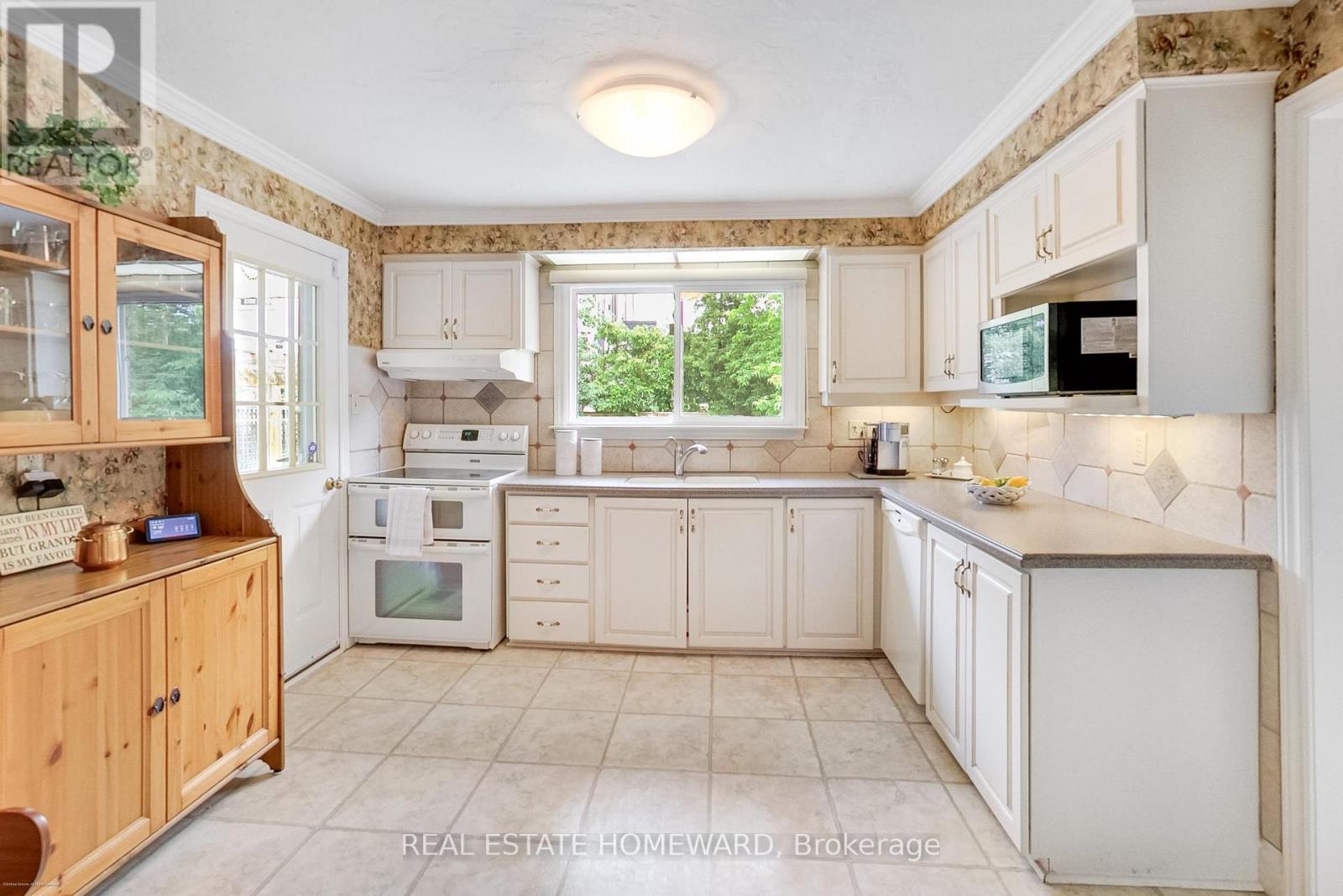 3 Emmeloord Crescent, Markham, Ontario  L3R 1P7 - Photo 14 - N13488326