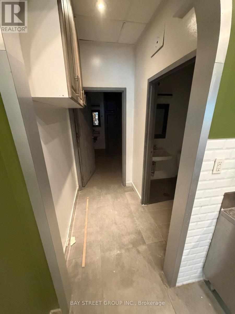 1072 - 8333 Kennedy Road, Markham (Village Green-South Unionville), Ontario  L3R 1J5 - Photo 8 - N13488352