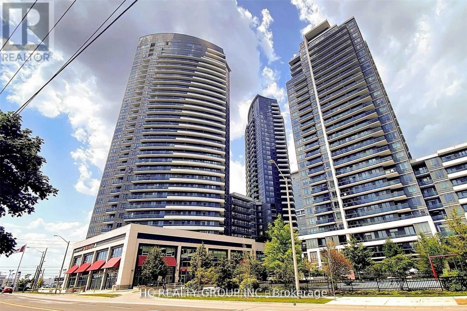2305 - 7171 YONGE STREET, Markham, Ontario