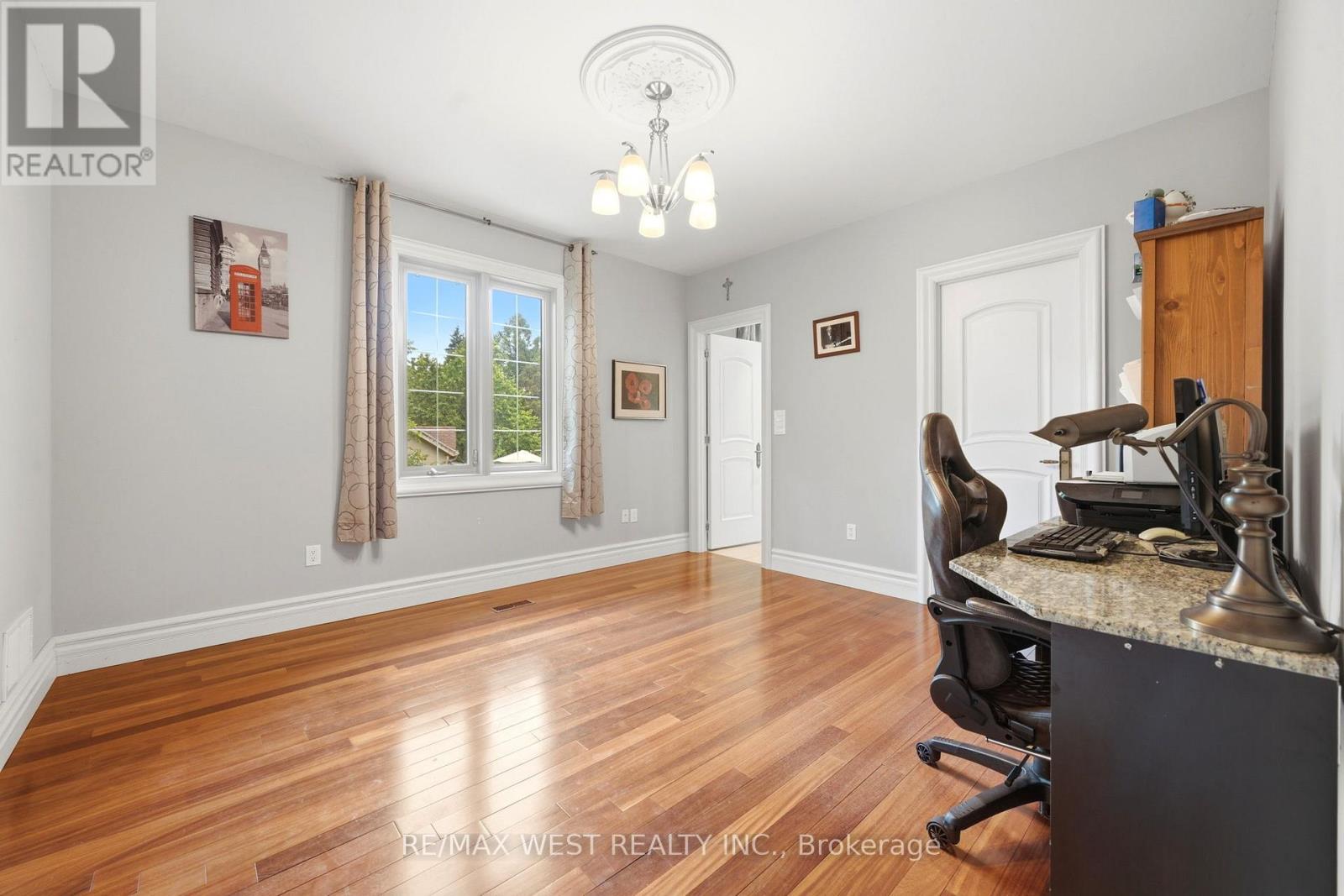 2 Kingswood Drive, King, Ontario  L7B 1K8 - Photo 17 - N13488504