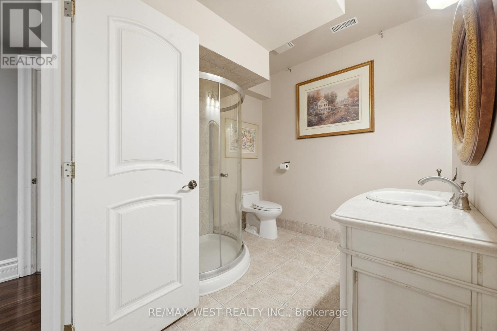 2 Kingswood Drive, King, Ontario  L7B 1K8 - Photo 20 - N13488504