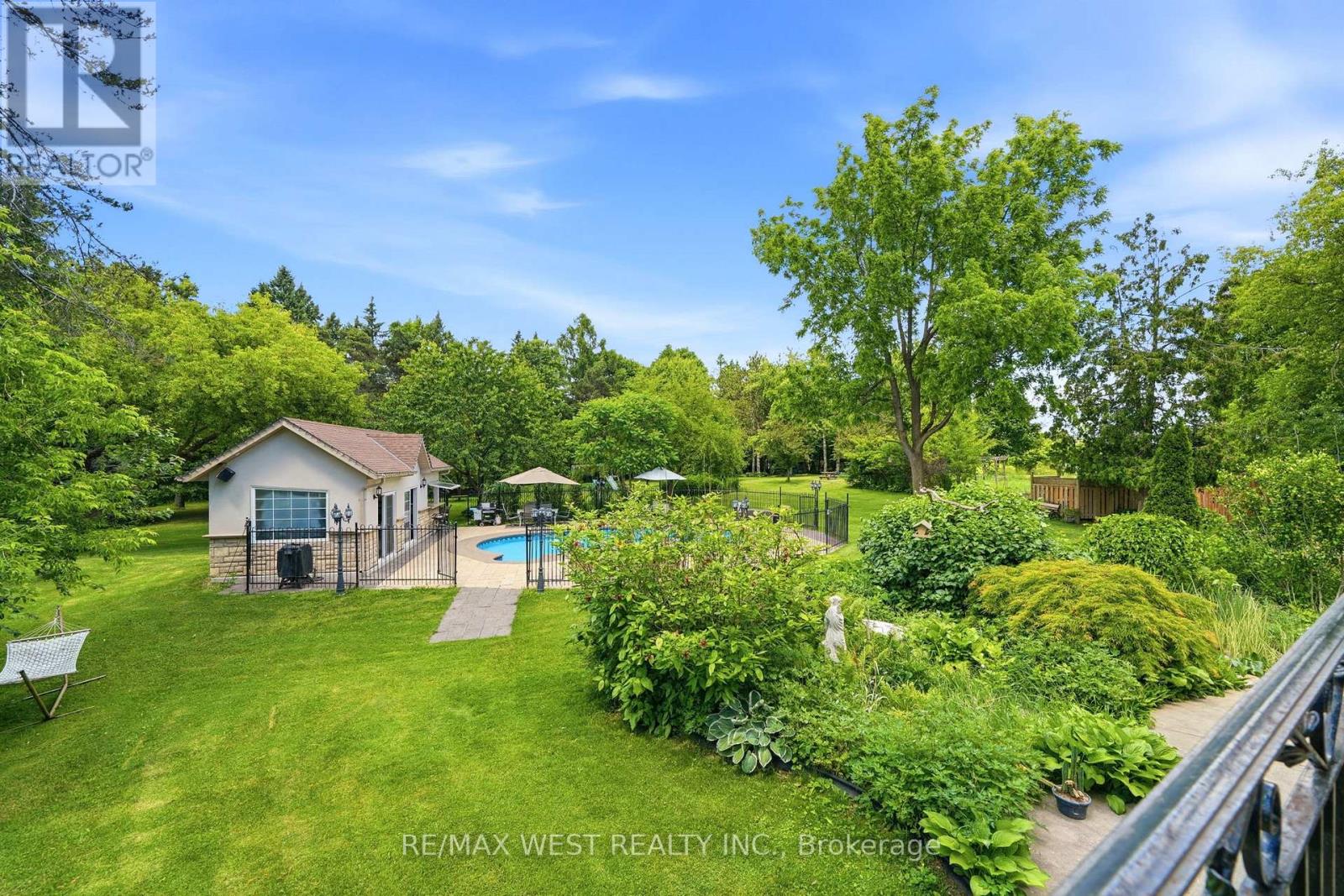 2 Kingswood Drive, King, Ontario  L7B 1K8 - Photo 32 - N13488504