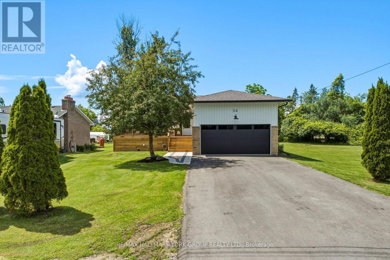 54 TWMARC AVENUE, Brock, Ontario