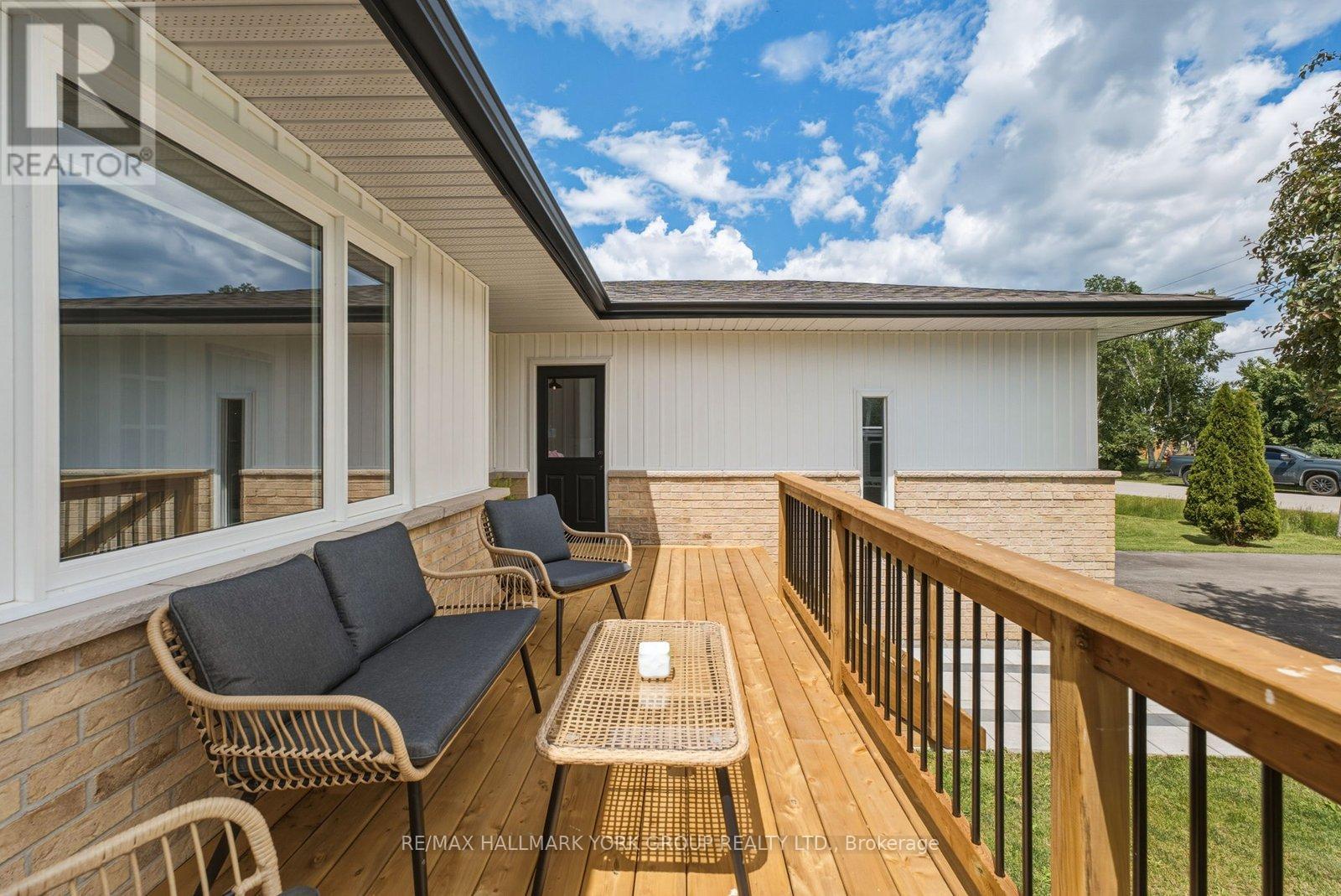 54 Twmarc Avenue, Brock, Ontario  L0K 1A0 - Photo 5 - N13488582