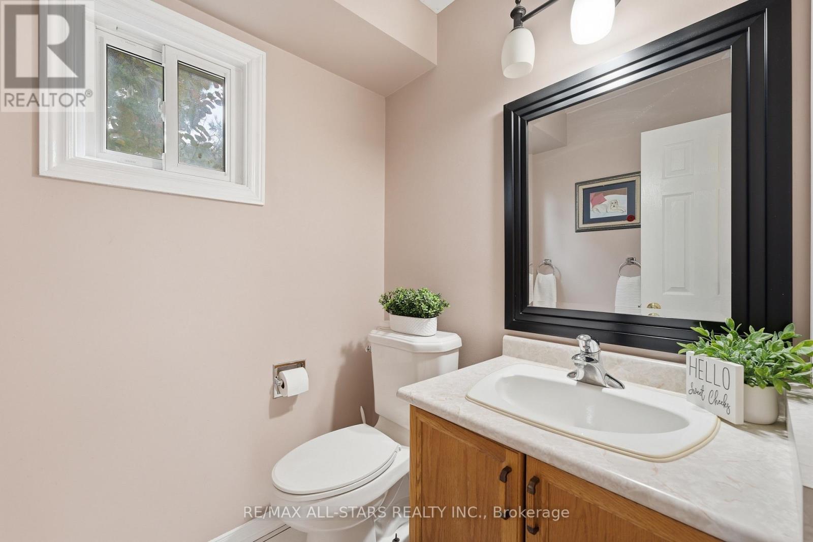 11 Sherie Drive, Georgina, Ontario  L4P 3R3 - Photo 10 - N13489190