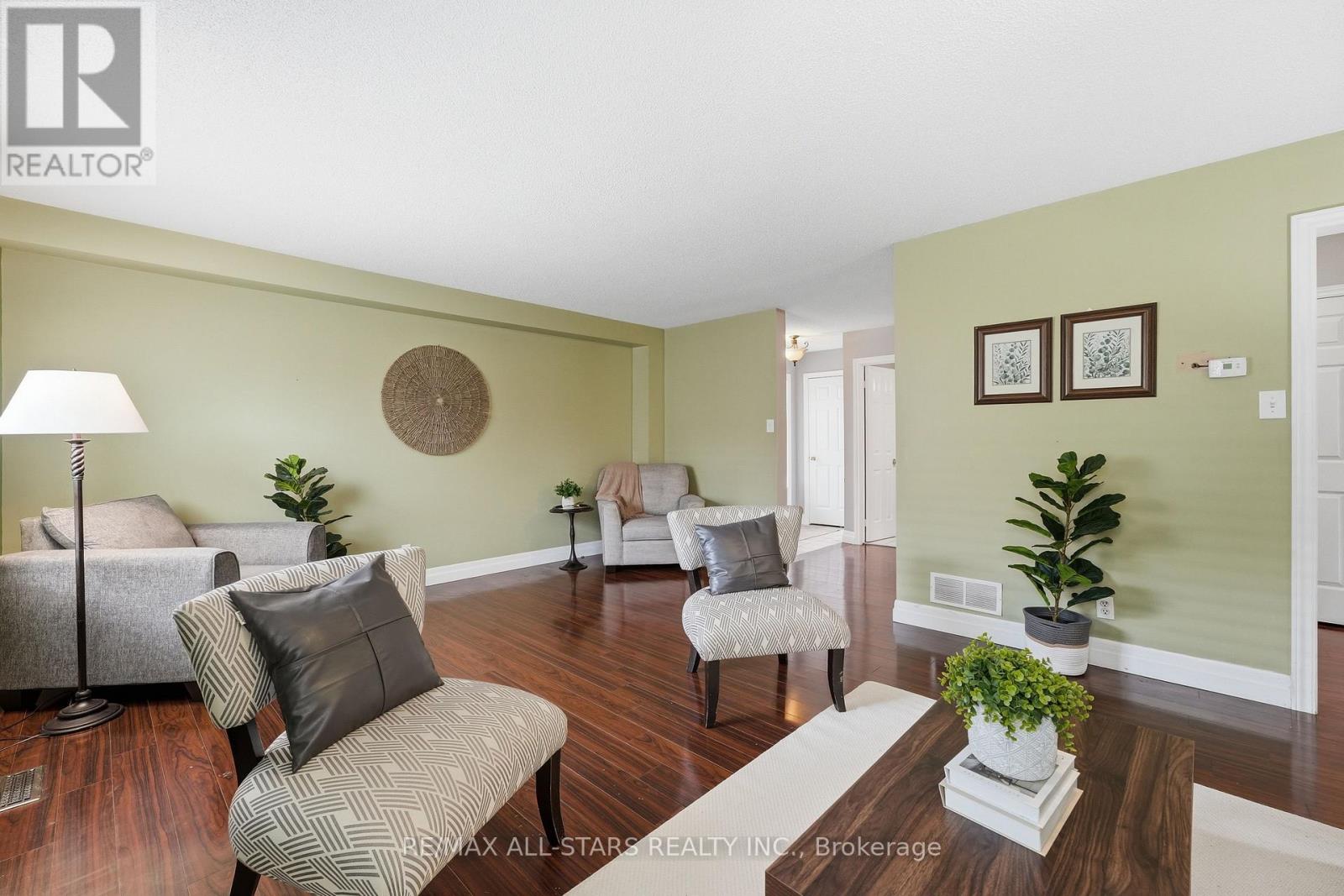11 Sherie Drive, Georgina, Ontario  L4P 3R3 - Photo 14 - N13489190