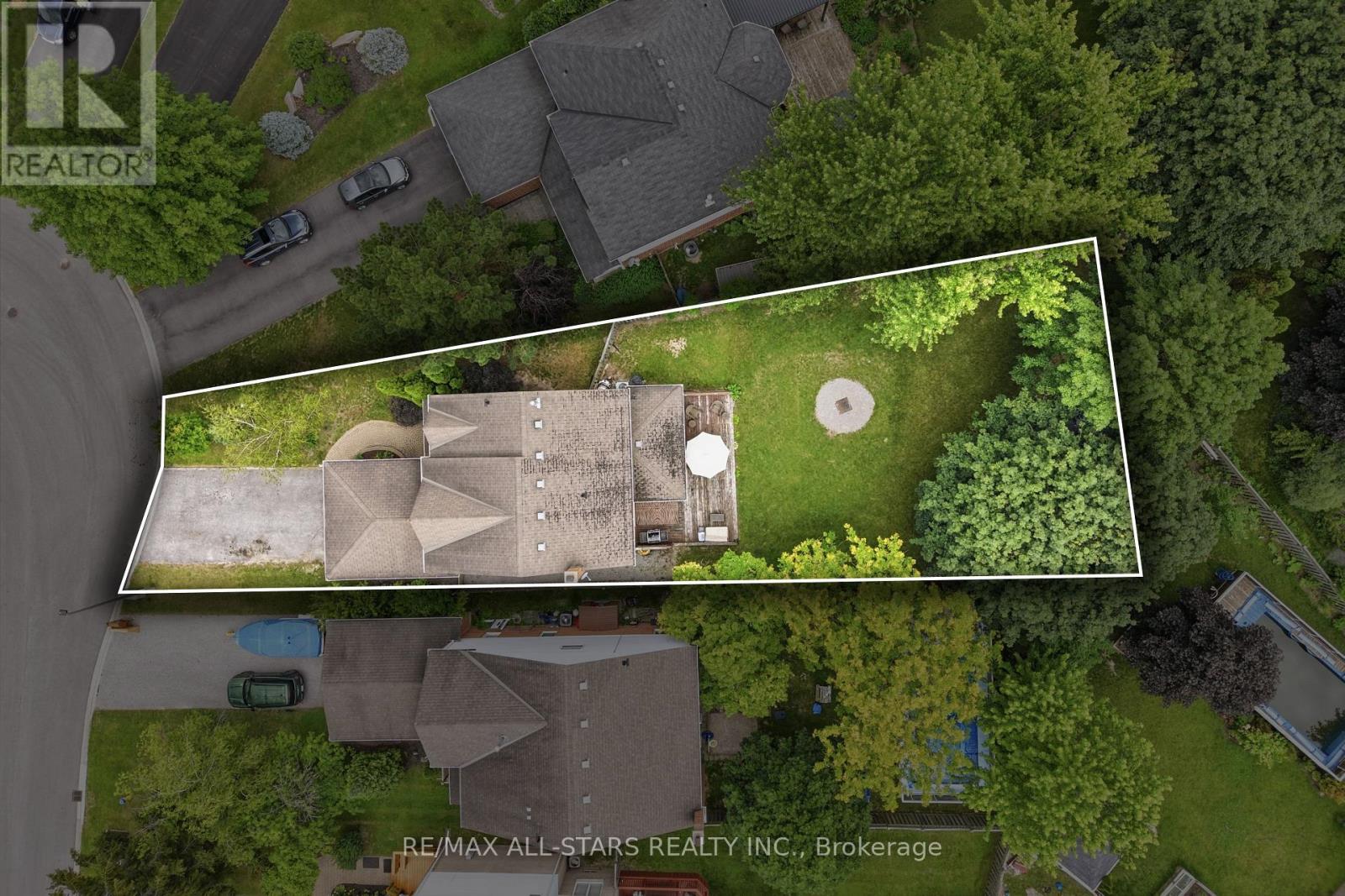11 Sherie Drive, Georgina, Ontario  L4P 3R3 - Photo 3 - N13489190