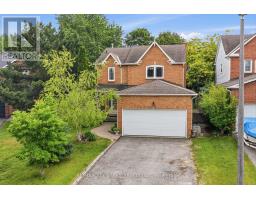 11 SHERIE DRIVE, Georgina, Ontario