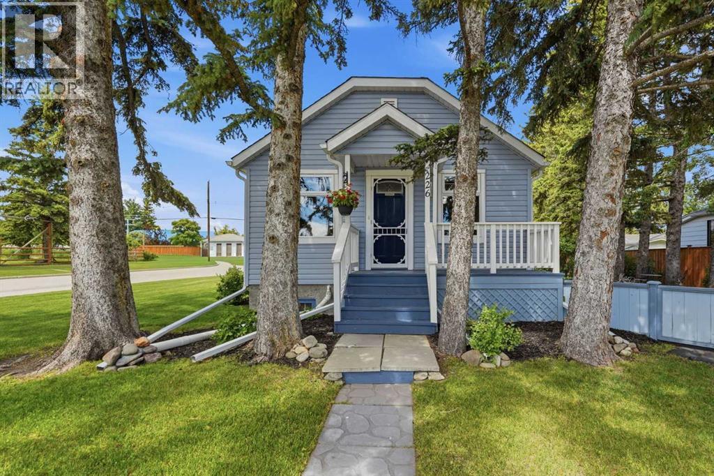 226 Edgar Avenue NW, diamond valley, Alberta