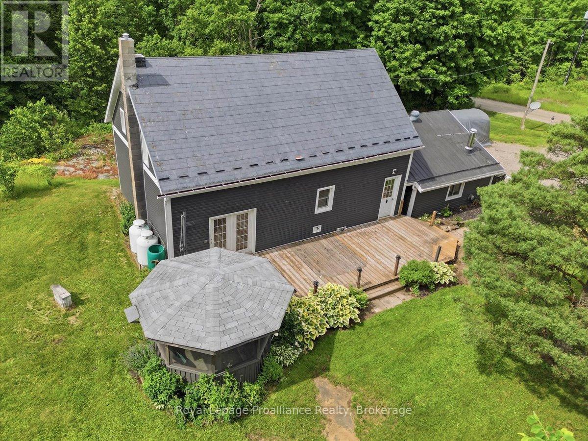 405 ELZEVIR ROAD, Tweed, Ontario
