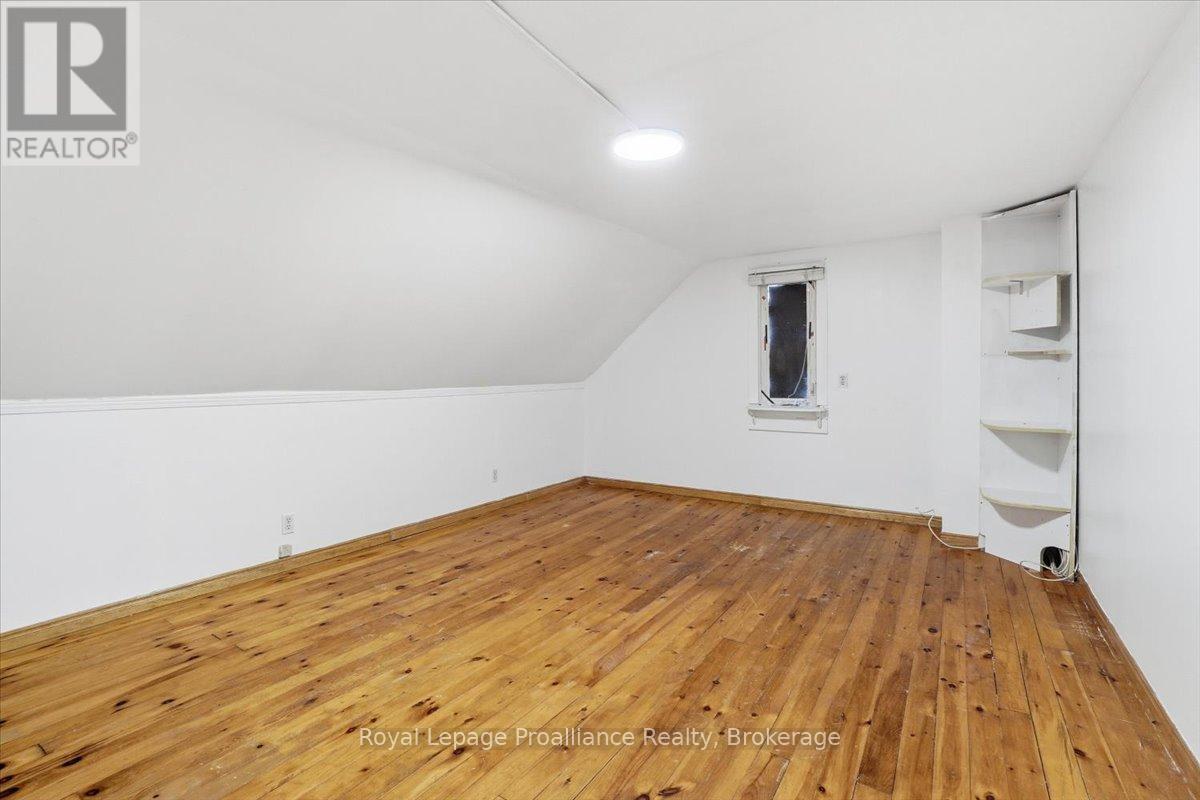 405 Elzevir Road, Tweed, Ontario  K0H 1P0 - Photo 14 - X13489822