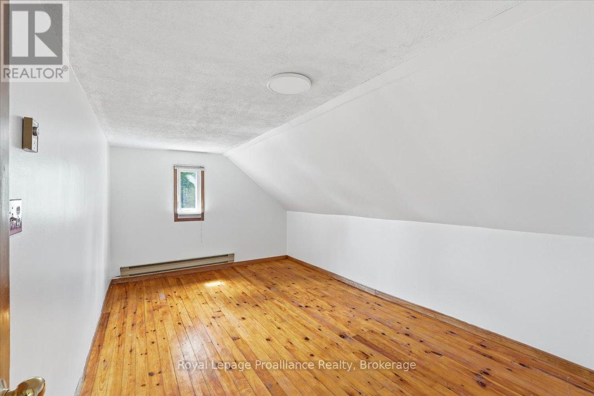 405 Elzevir Road, Tweed, Ontario  K0H 1P0 - Photo 17 - X13489822