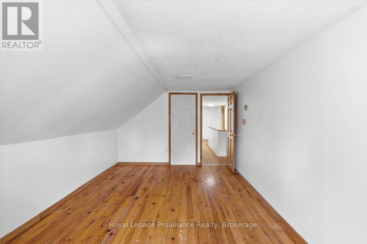 405 Elzevir Road, Tweed, Ontario  K0H 1P0 - Photo 18 - X13489822