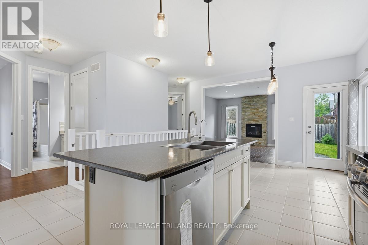 989 Roulston Crescent, London North, Ontario  N6H 0E8 - Photo 8 - X13489922
