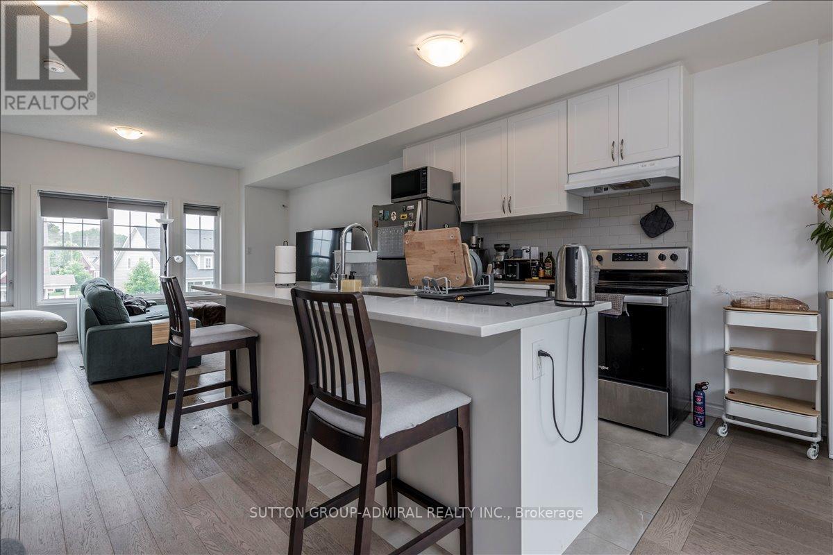 26 Village Gate Drive, Wasaga Beach, Ontario  L9Z 0J7 - Photo 10 - S13488140