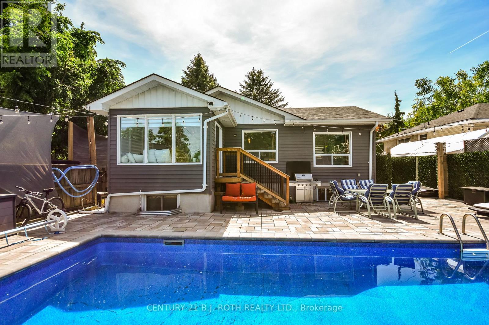 7 Wesley Street, Barrie, Ontario  L4N 2A4 - Photo 34 - S13488806