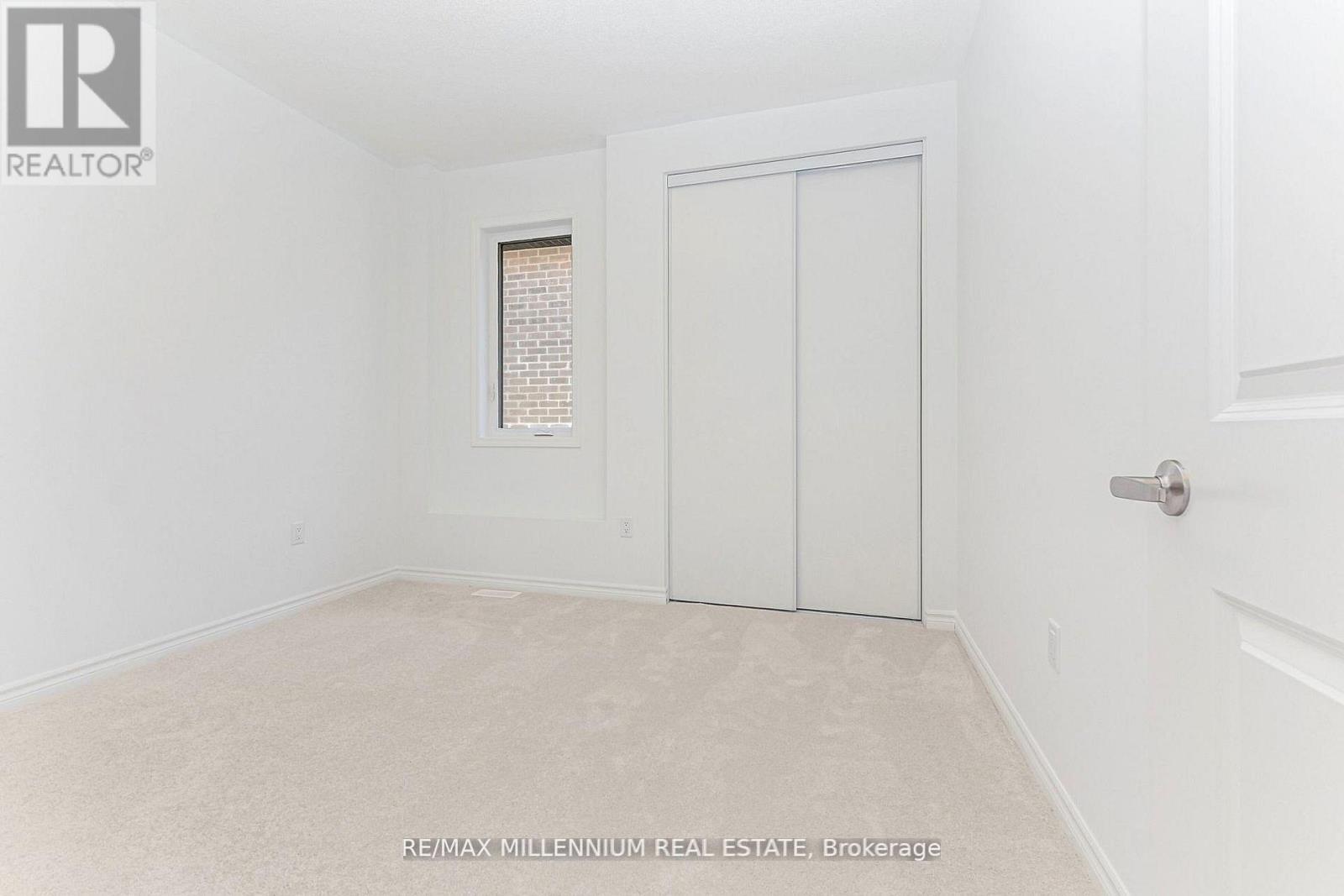 54 Gretzky Avenue, Barrie, Ontario  L9J 1A8 - Photo 26 - S13489452