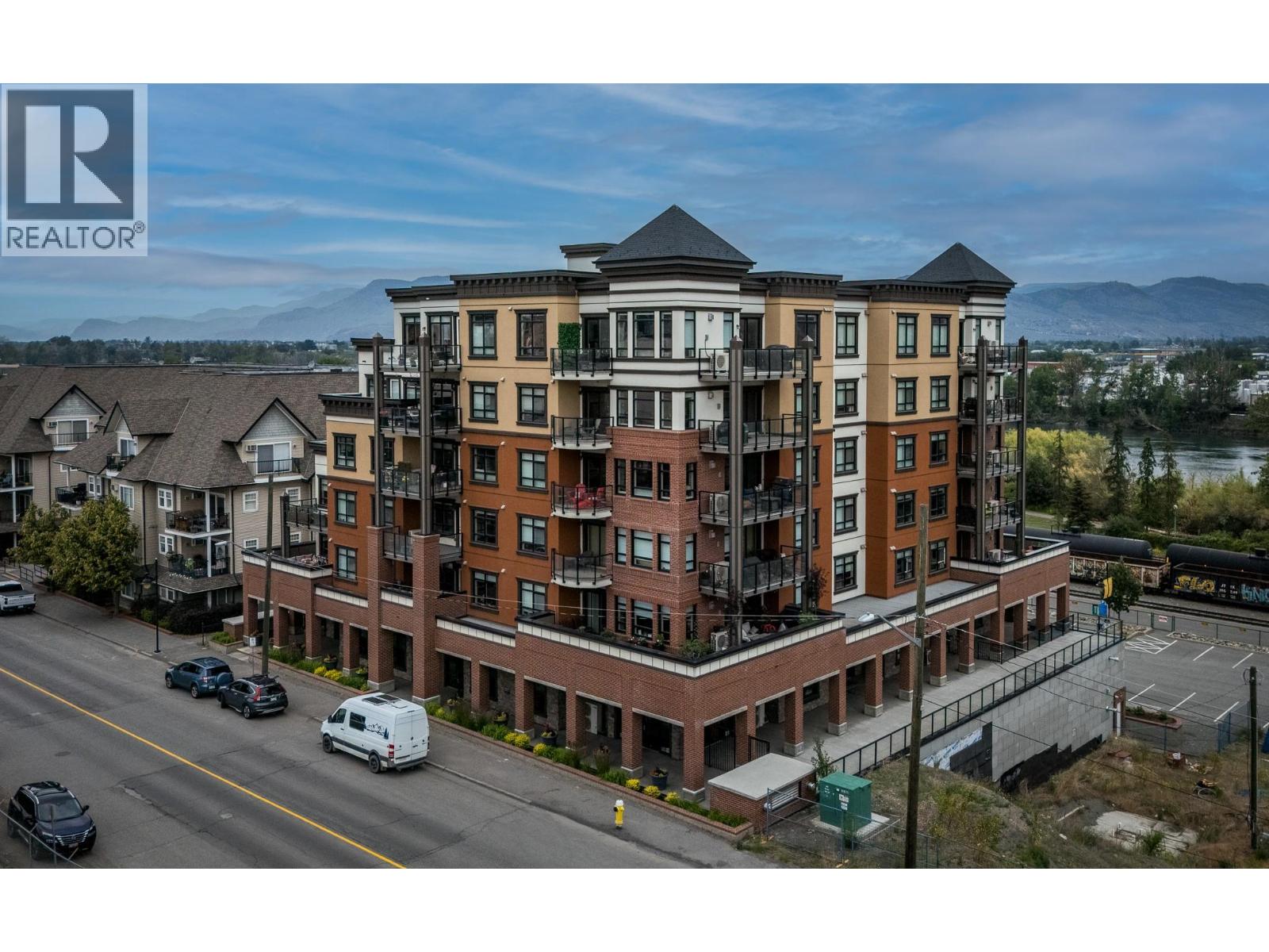 568 Lorne Street Unit# 303, Kamloops, British Columbia  V2C 1W3 - Photo 2 - 10391782