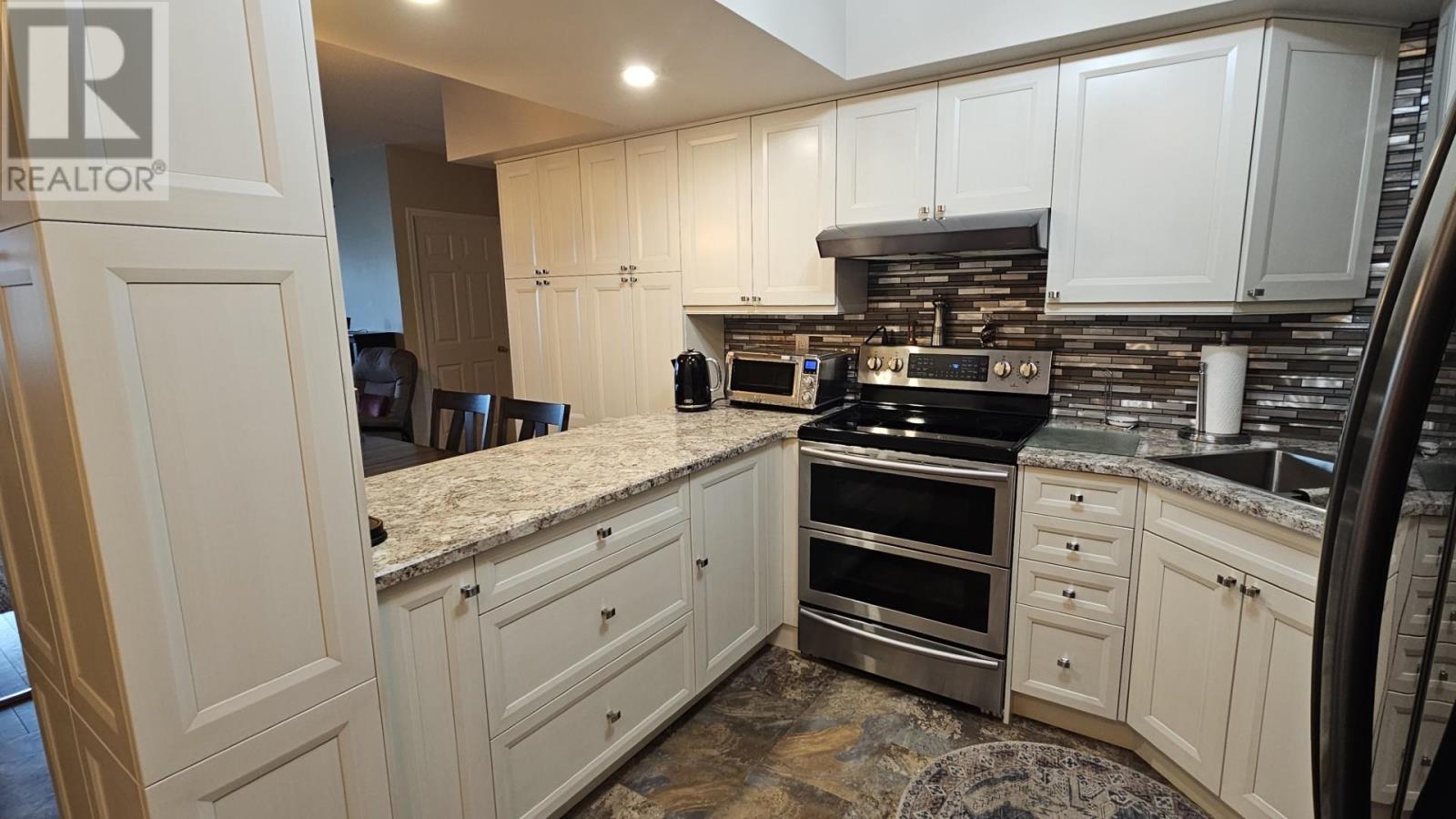 #112 315 Hilldale Road, Thunder Bay, Ontario  P7G 1J7 - Photo 5 - TB2601602