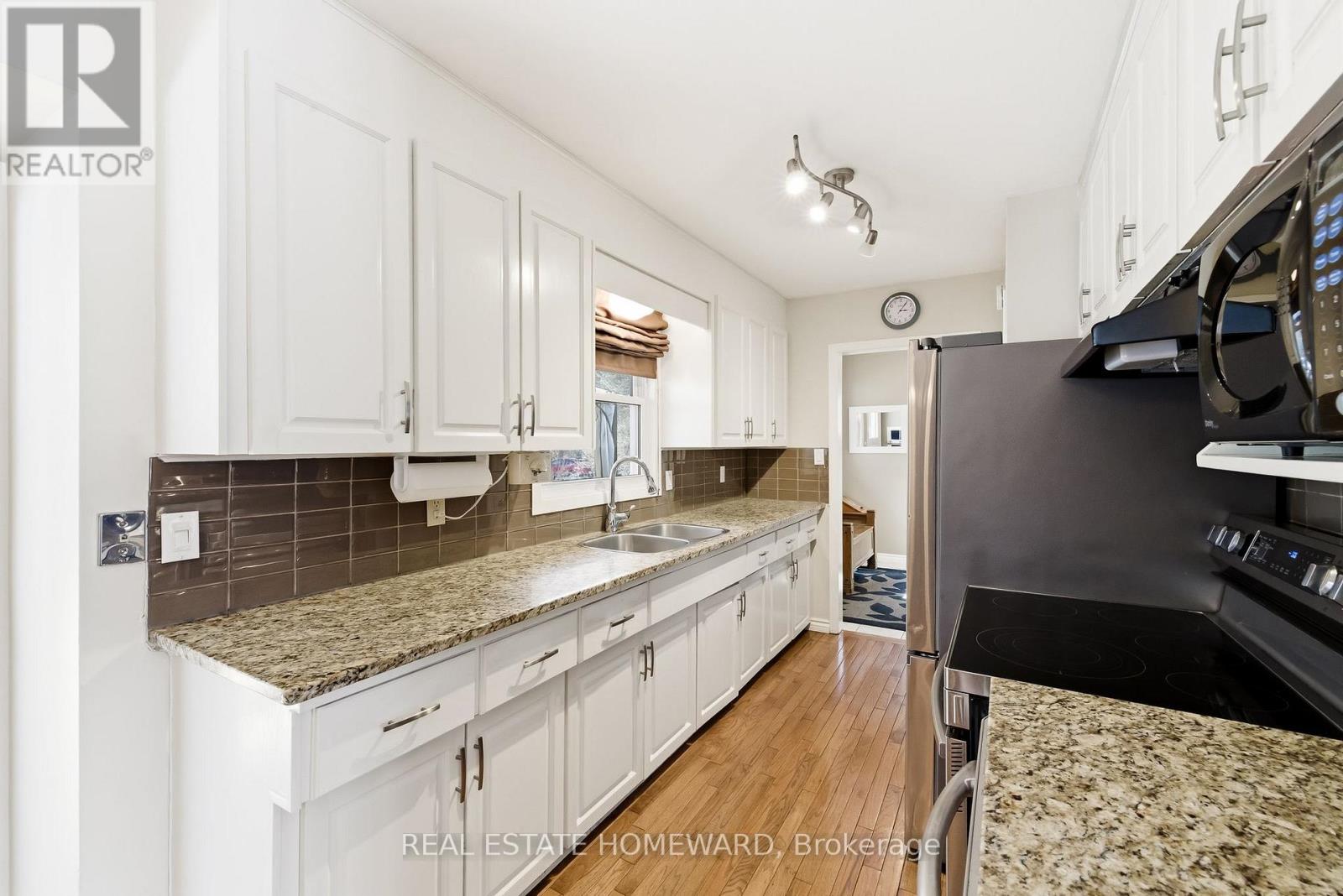 4 Wayne Crescent, Quinte West, Ontario  K0K 1L0 - Photo 19 - X12890252