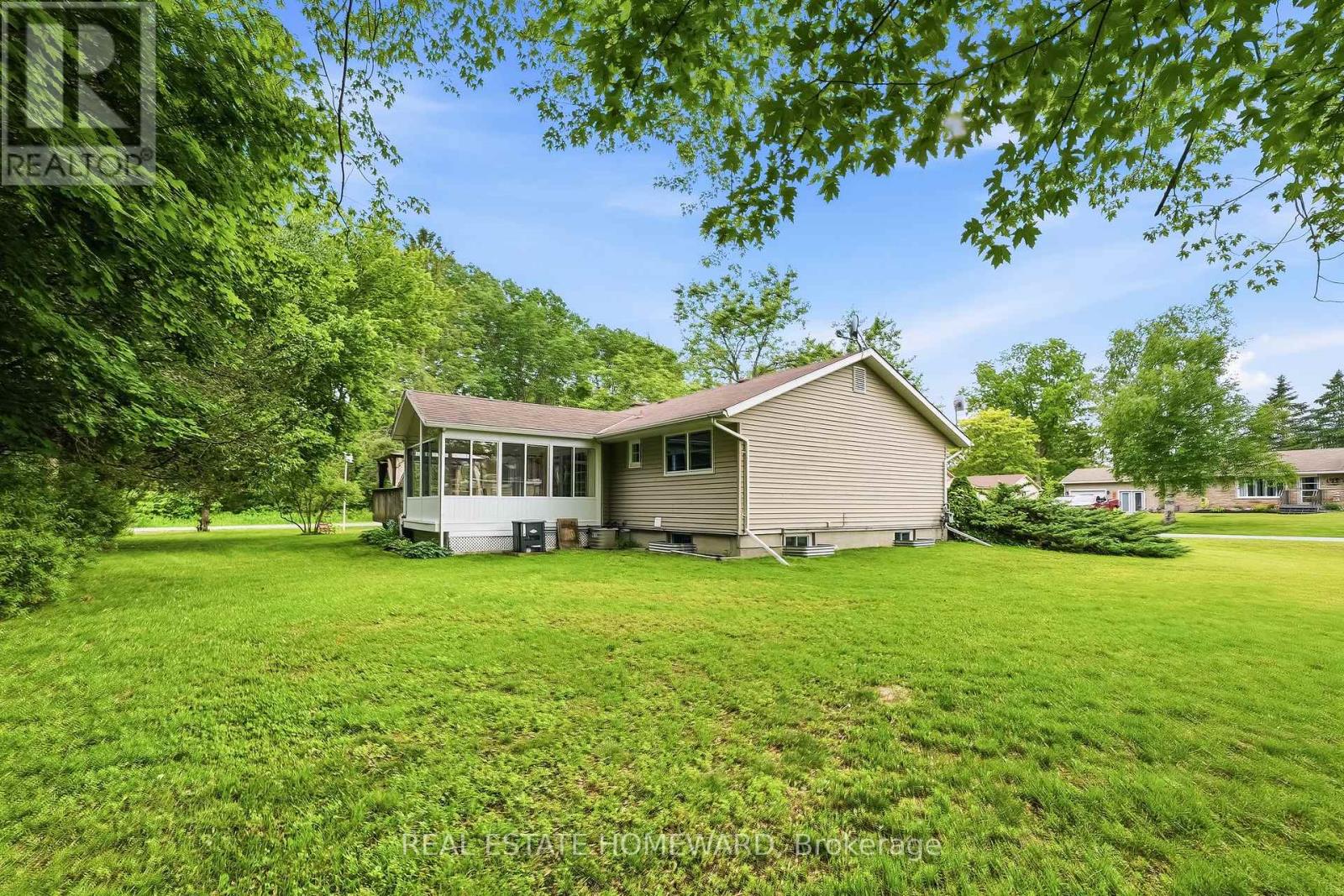 4 Wayne Crescent, Quinte West, Ontario  K0K 1L0 - Photo 38 - X12890252