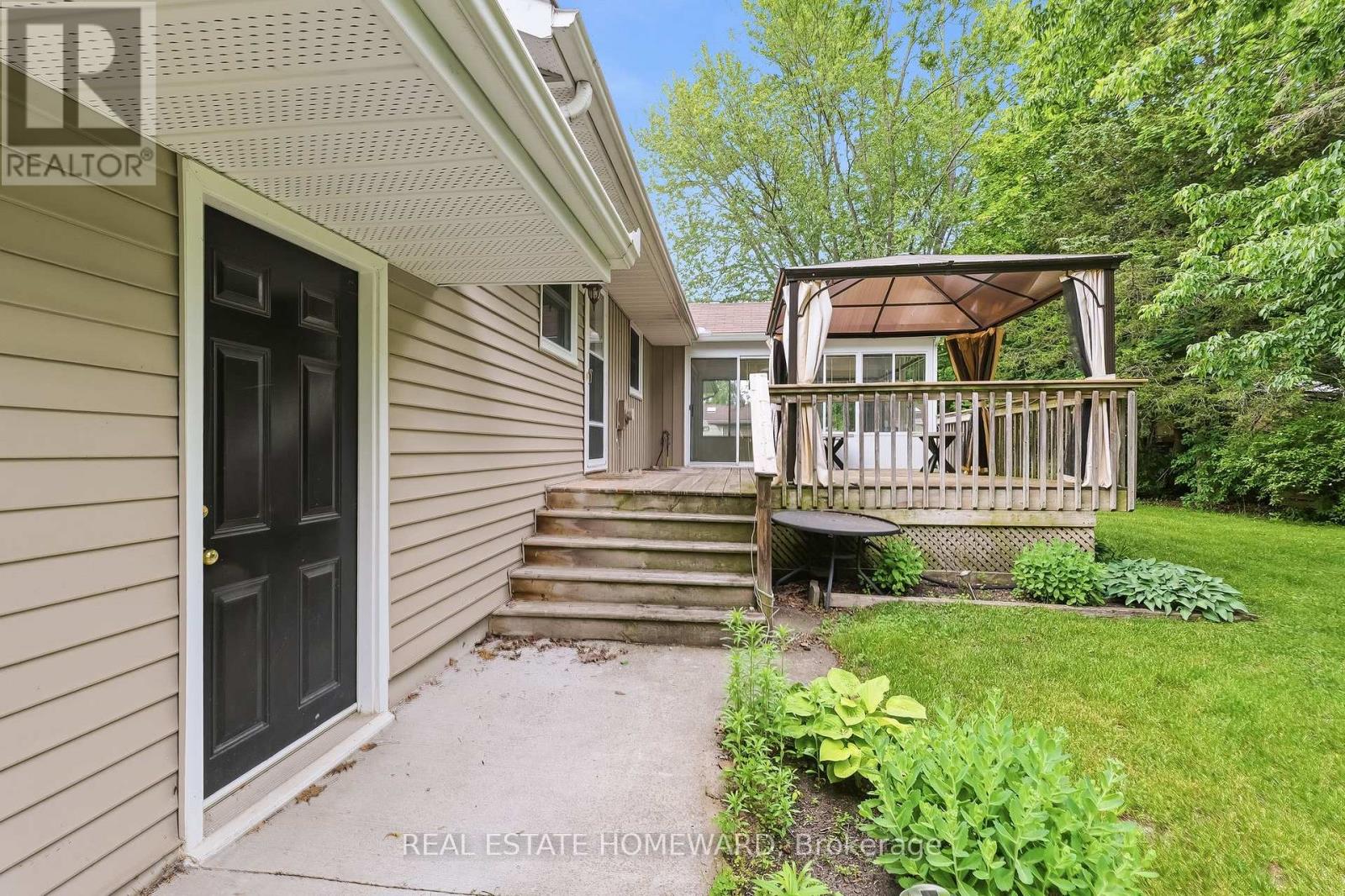 4 Wayne Crescent, Quinte West, Ontario  K0K 1L0 - Photo 45 - X12890252