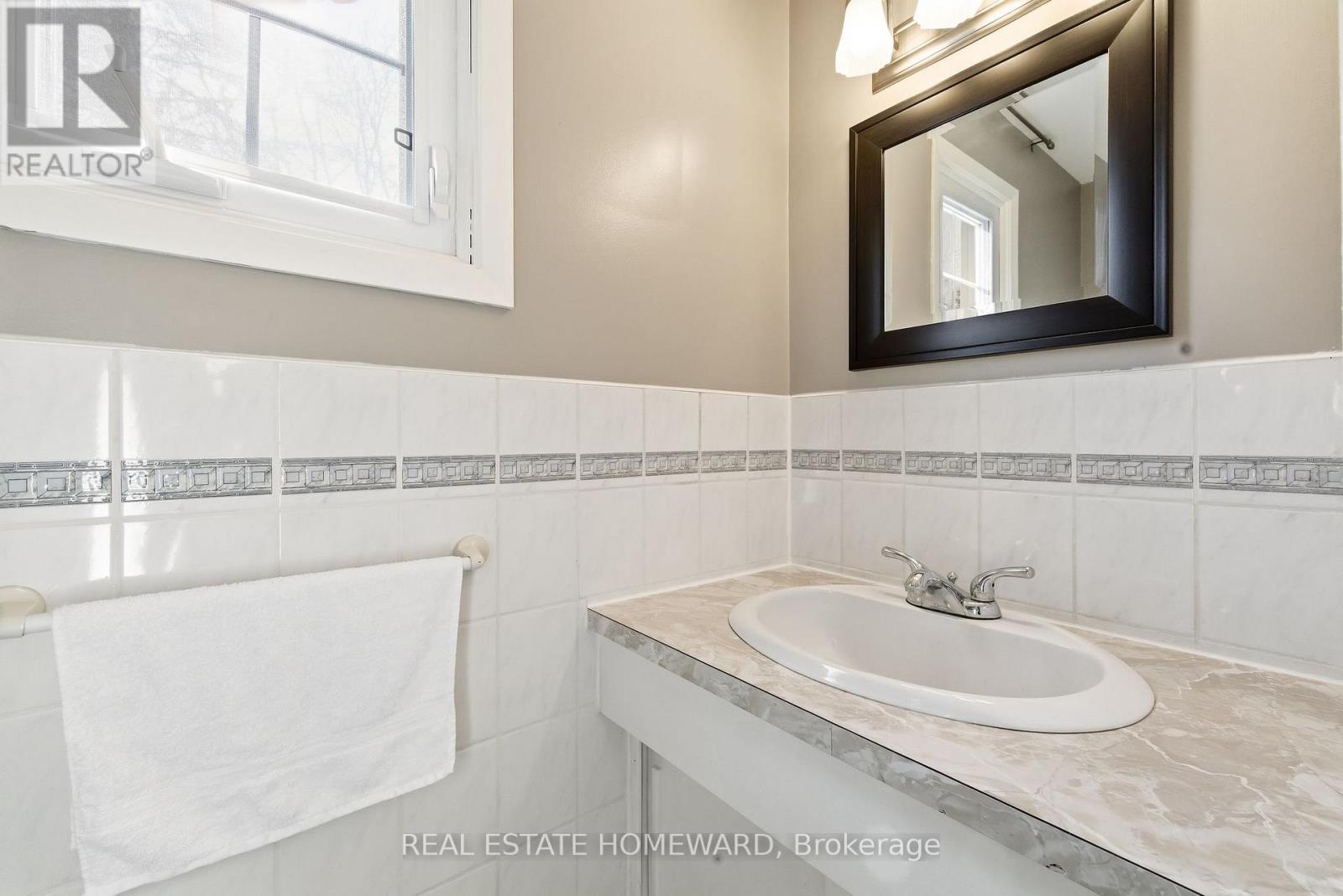 4 Wayne Crescent, Quinte West, Ontario  K0K 1L0 - Photo 23 - X12890252