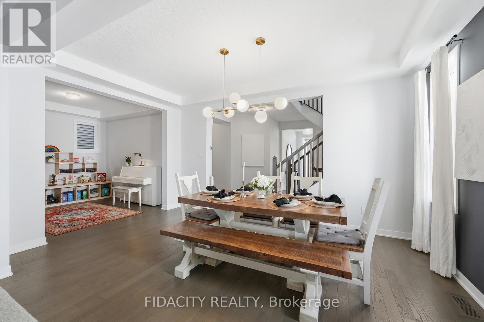1002 Curraglass Walk, Ottawa, Ontario  K2S 3A6 - Photo 10 - X13489882